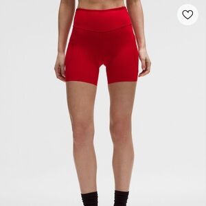 Fast and Free High-Rise Short 6"